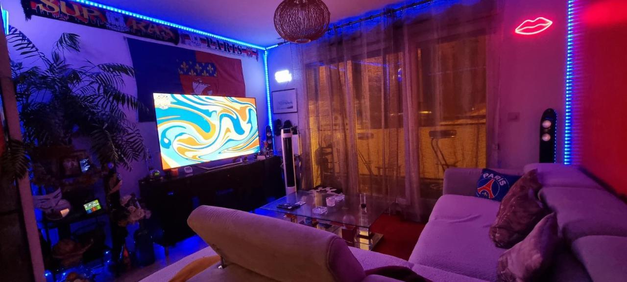 Appart Room Privé Sexy Love Cosy Lib Proche Centre Gare a pied Aulnay-sous-Bois Extérieur photo