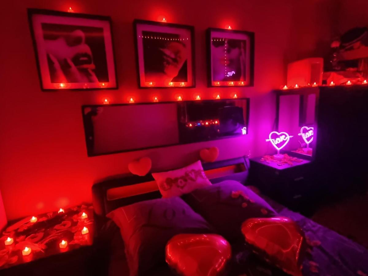 Appart Room Privé Sexy Love Cosy Lib Proche Centre Gare a pied Aulnay-sous-Bois Extérieur photo