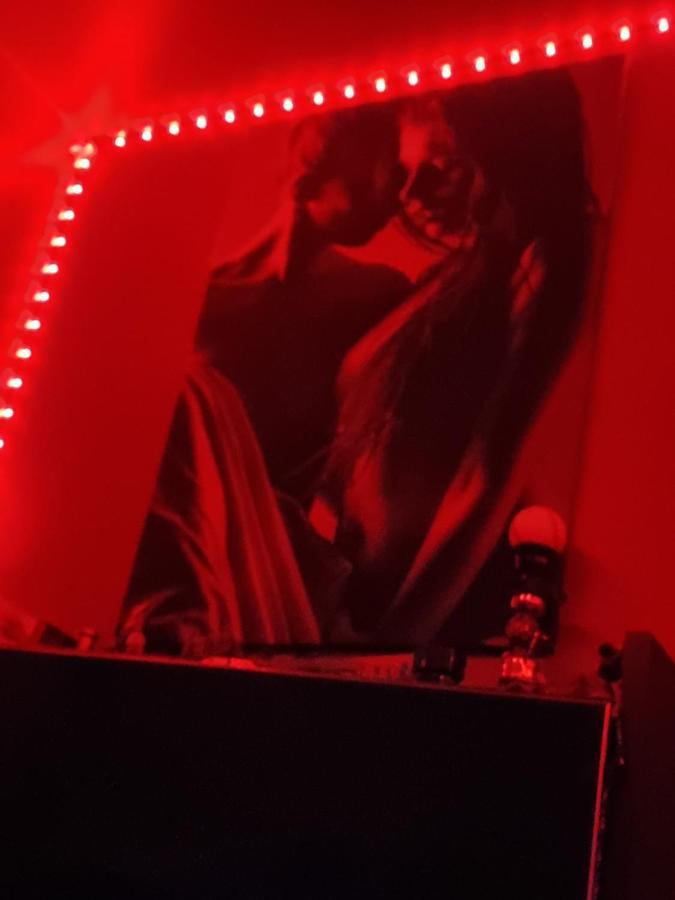 Appart Room Privé Sexy Love Cosy Lib Proche Centre Gare a pied Aulnay-sous-Bois Extérieur photo